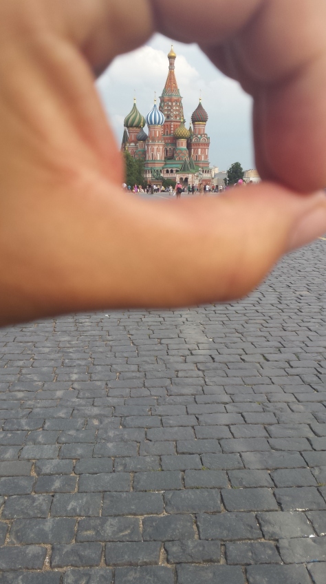La basílica de Moscú está en tus manos.